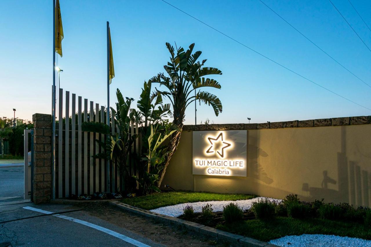 Tui Magic Life Calabria Hotel Pizzo  Exterior foto